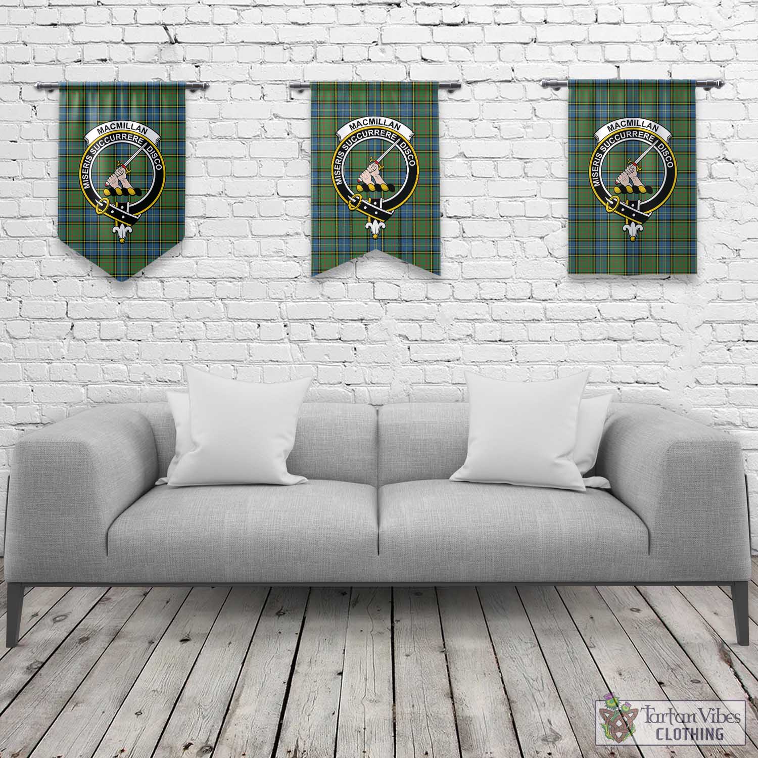 Tartan Vibes Clothing MacMillan Hunting Ancient Tartan Gonfalon, Tartan Banner with Family Crest