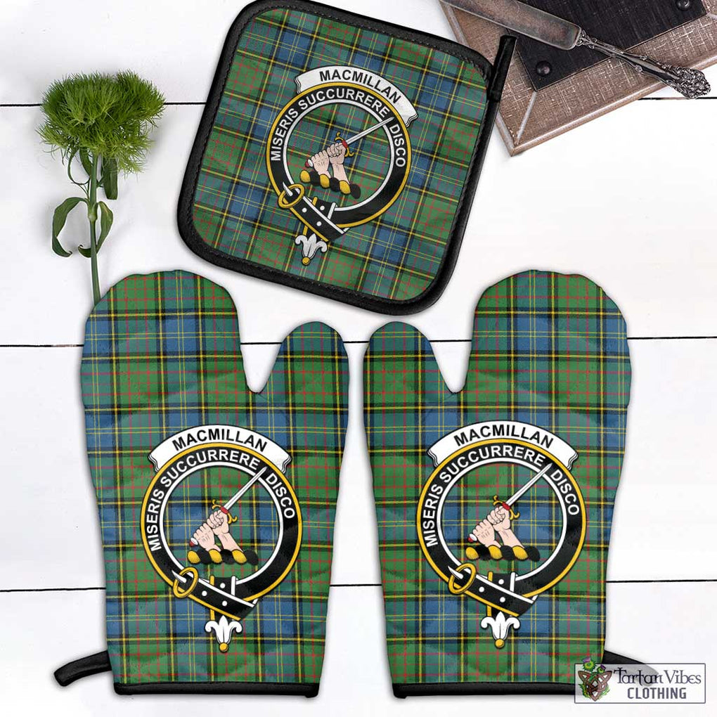 MacMillan Hunting Ancient Tartan Combo Oven Mitt & Pot-Holder with Family Crest Combo 1 Oven Mitt & 1 Pot-Holder Black - Tartan Vibes Clothing