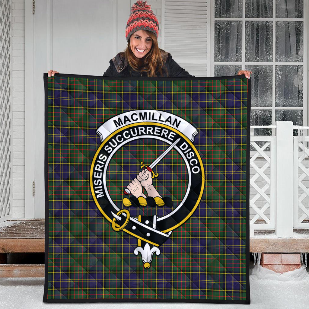 macmillan-hunting-modern-tartan-quilt-with-family-crest