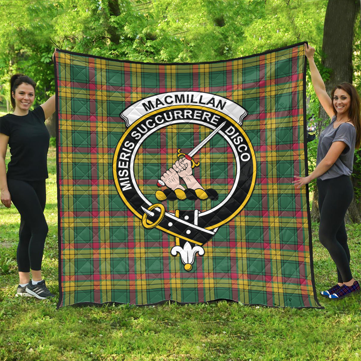 macmillan-old-ancient-tartan-quilt-with-family-crest