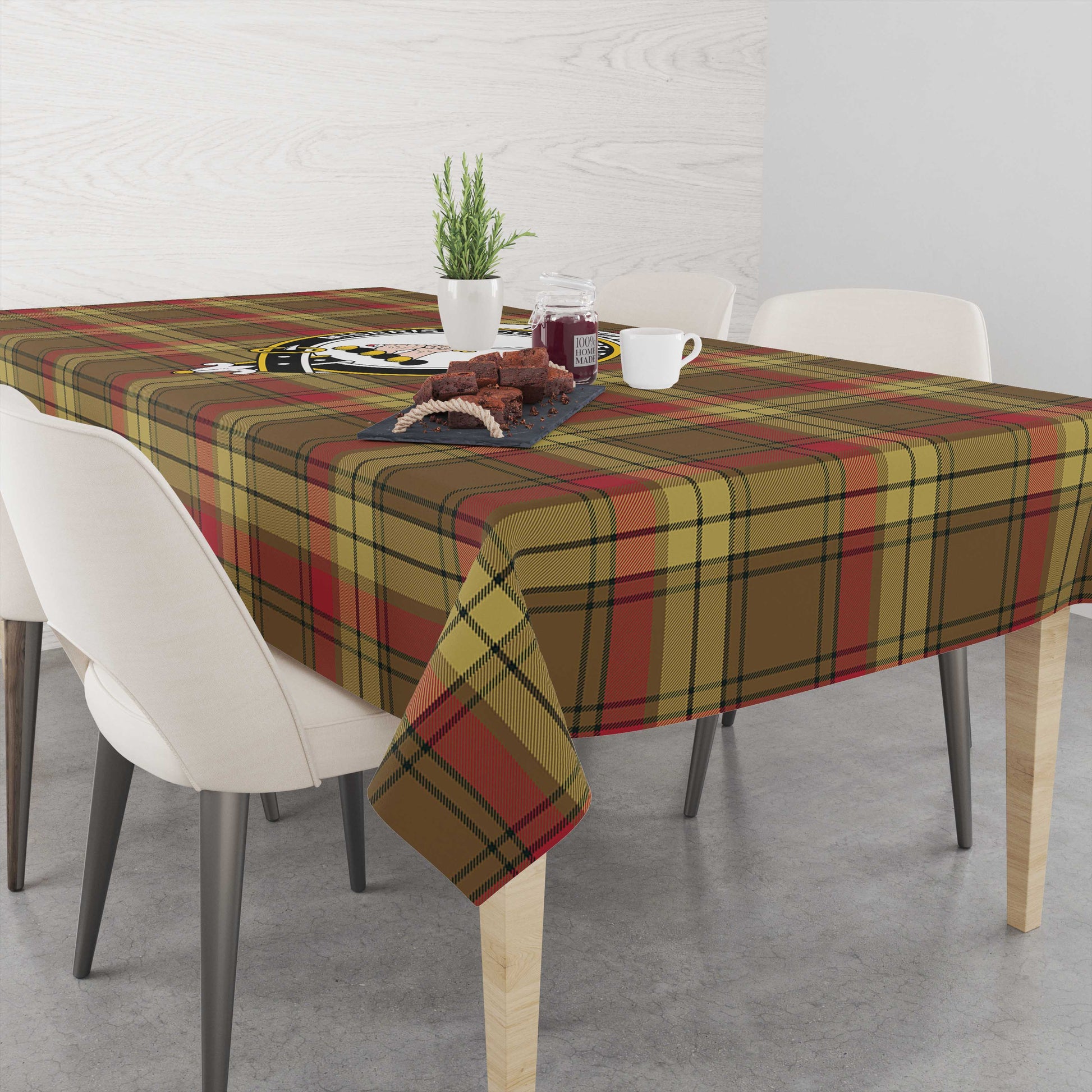macmillan-old-weathered-tatan-tablecloth-with-family-crest