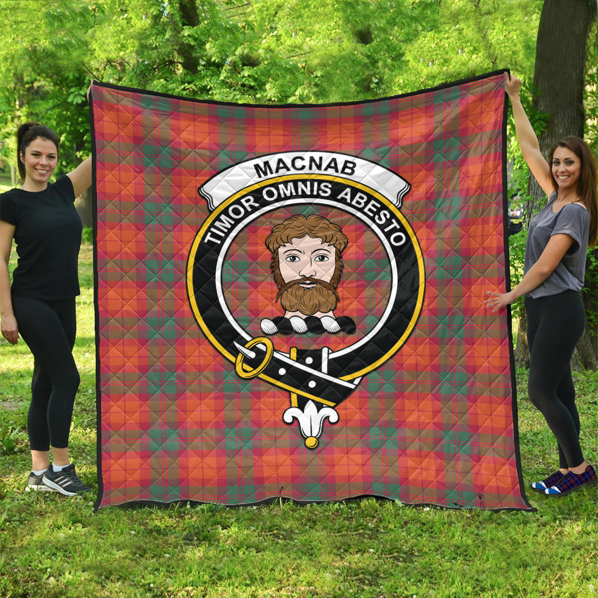 macnab-ancient-tartan-quilt-with-family-crest