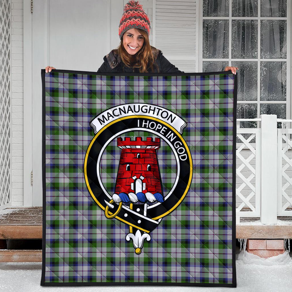 macnaughton-dress-tartan-quilt-with-family-crest