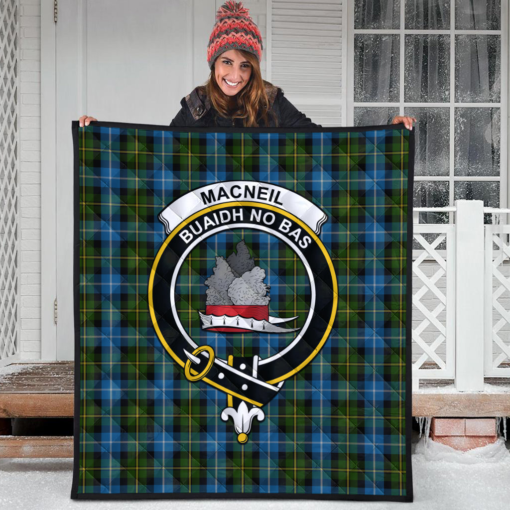 macneil-of-barra-tartan-quilt-with-family-crest