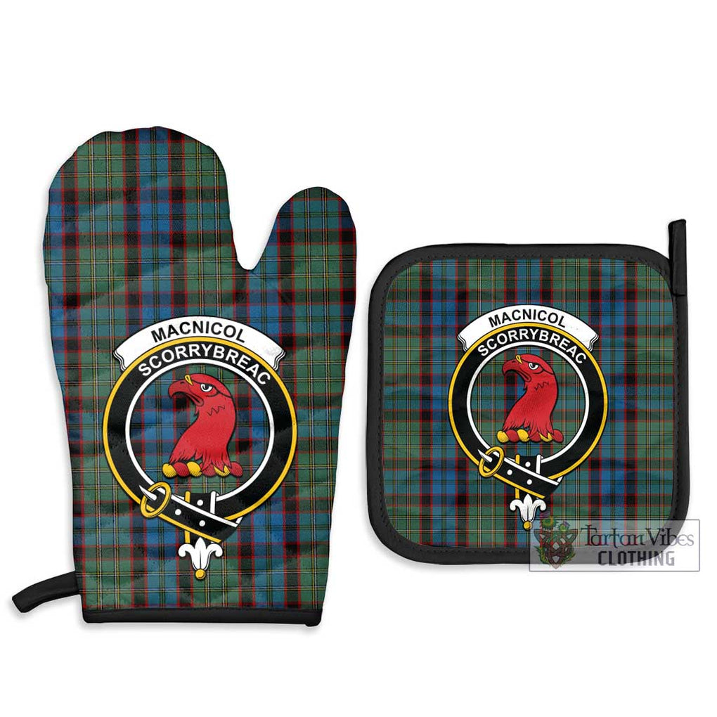 MacNicol Hunting Tartan Combo Oven Mitt & Pot-Holder with Family Crest Combo 1 Oven Mitt & 2 Pot-Holder Black - Tartan Vibes Clothing