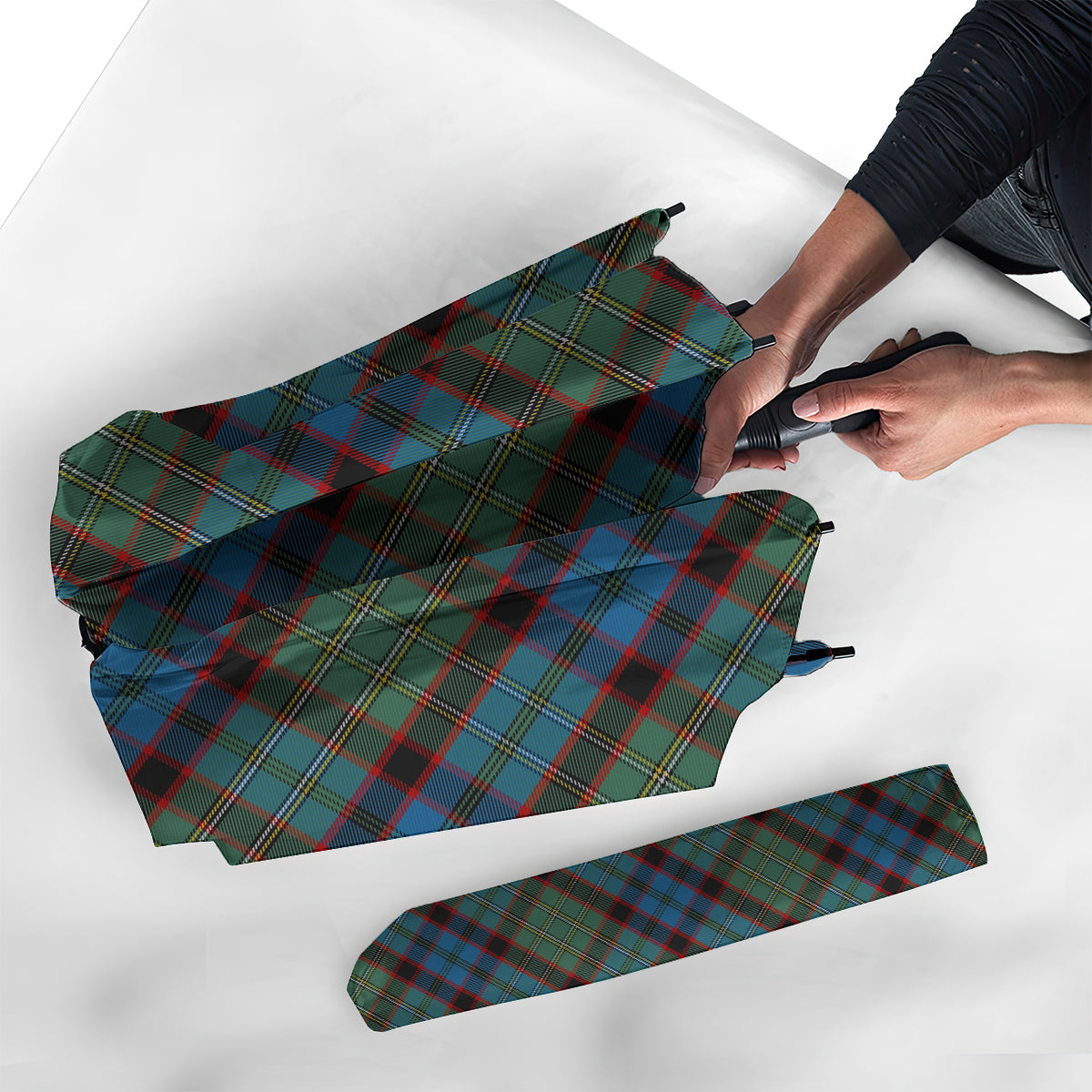 MacNicol Hunting Tartan Umbrella - Tartanvibesclothing