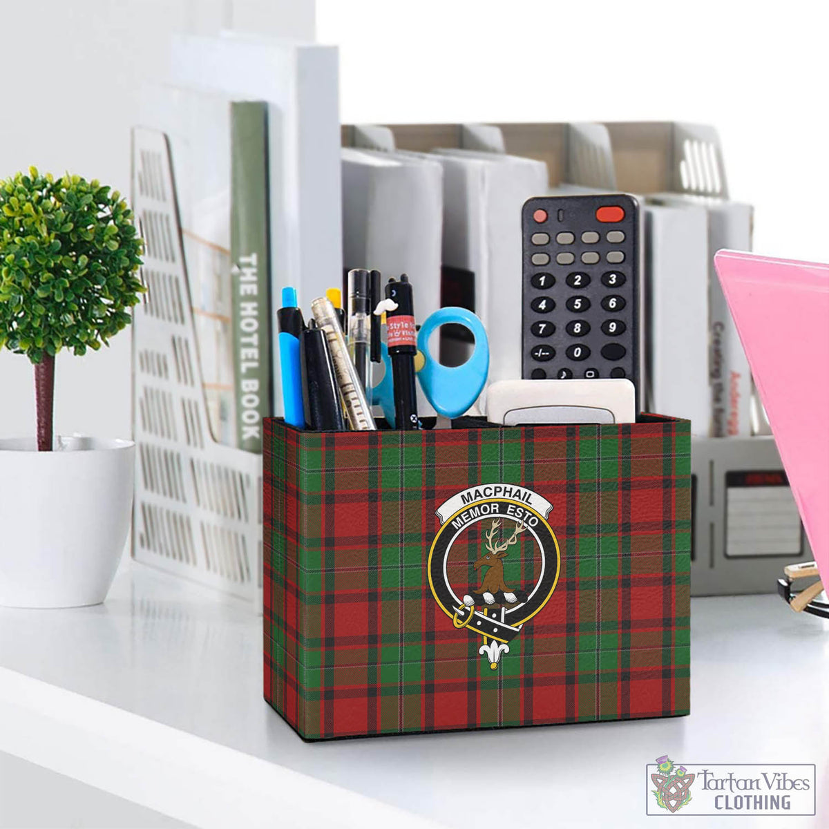 MacPhail (McPhail) Tartan Pen Holder with Family Crest One Size 5.9"(L)*2.7"(W)*4.3"(H) - Tartan Vibes Clothing
