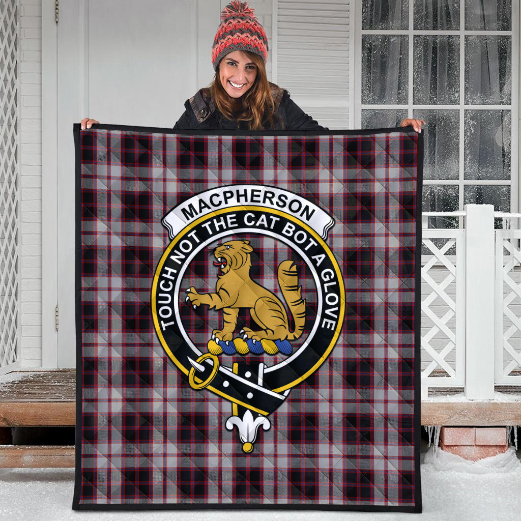 macpherson-tartan-quilt-with-family-crest