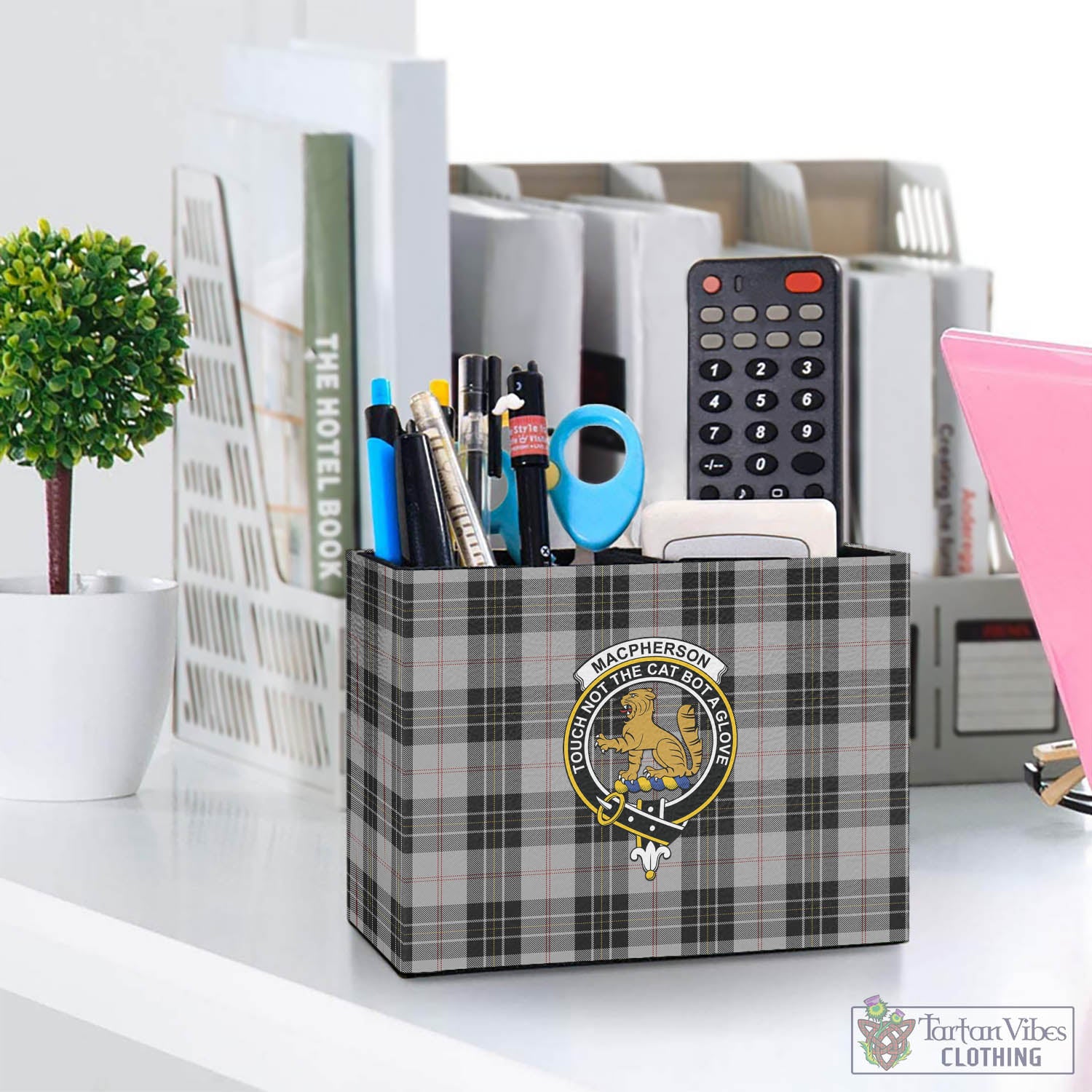 Tartan Vibes Clothing MacPherson Dress Tartan Pen Holder with Family Crest