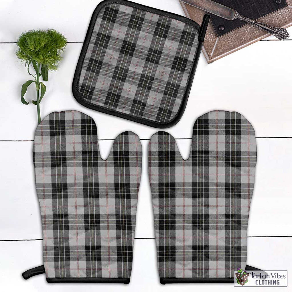 MacPherson Dress Tartan Combo Oven Mitt & Pot-Holder Combo 1 Oven Mitt & 1 Pot-Holder Black - Tartan Vibes Clothing