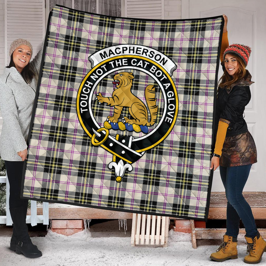 macpherson-dress-ancient-tartan-quilt-with-family-crest