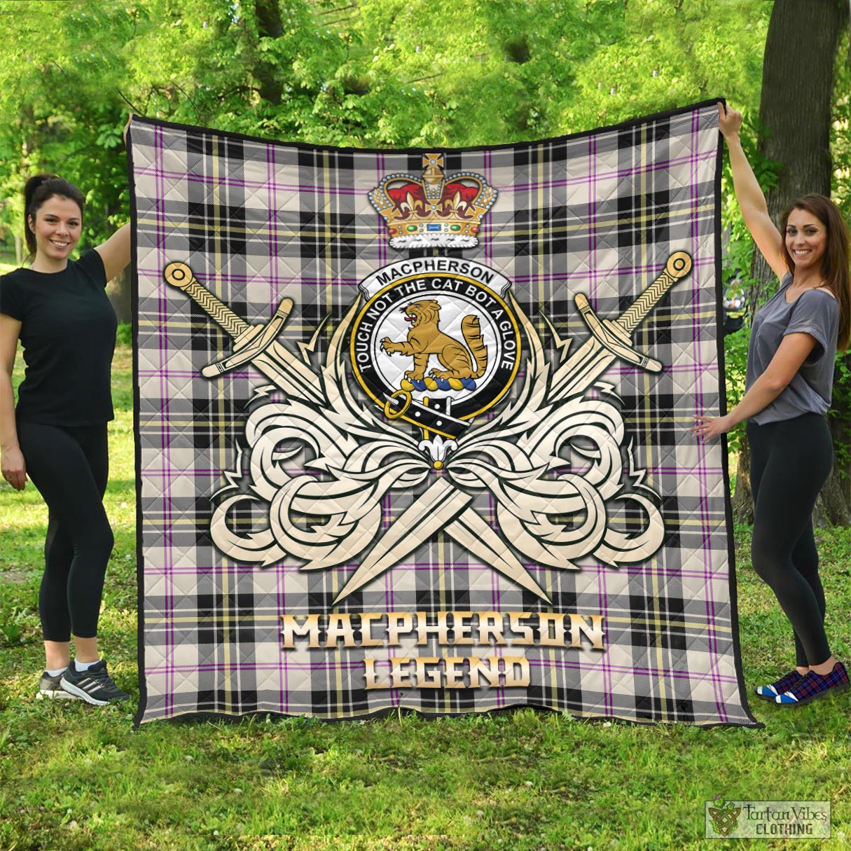 Tartan Vibes Clothing MacPherson Dress Ancient Tartan Quilt with Clan Crest and the Golden Sword of Courageous Legacy