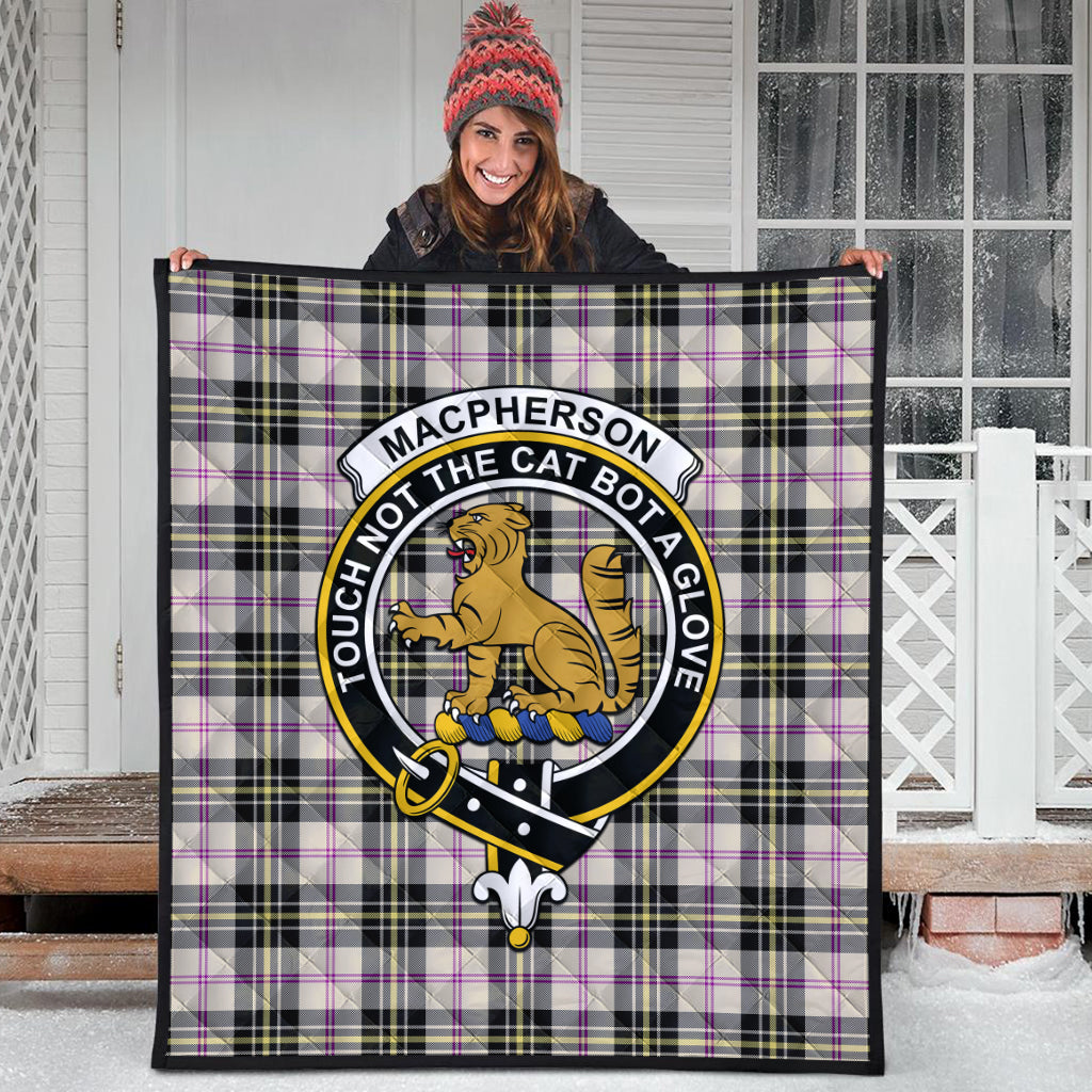 macpherson-dress-ancient-tartan-quilt-with-family-crest