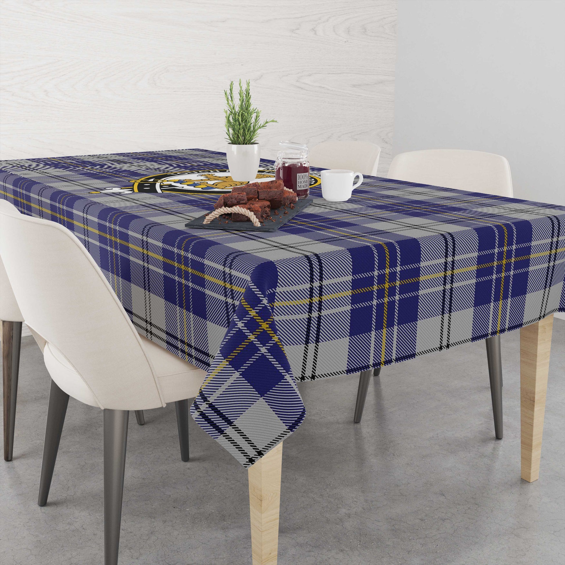 macpherson-dress-blue-tatan-tablecloth-with-family-crest