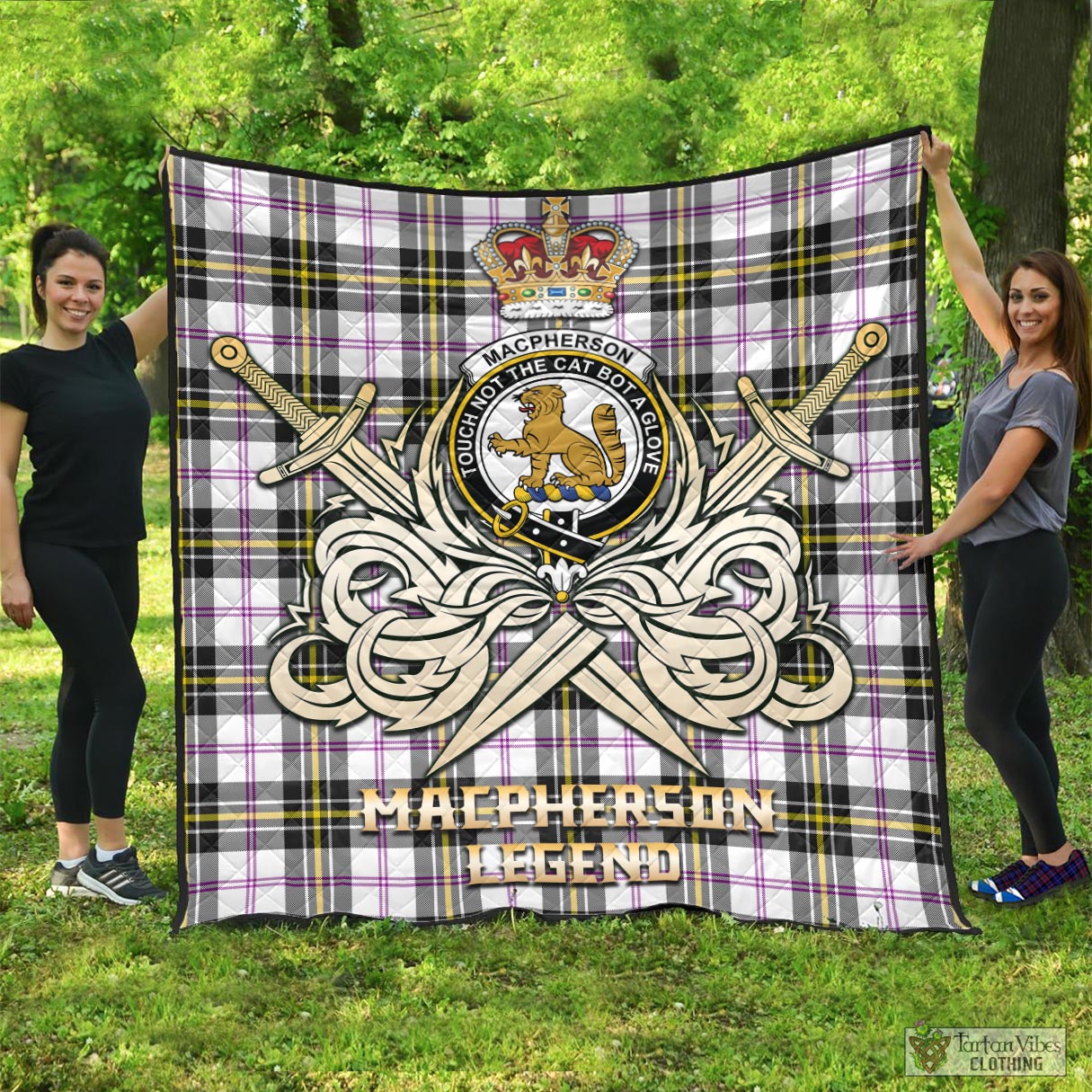 Tartan Vibes Clothing MacPherson Dress Modern Tartan Quilt with Clan Crest and the Golden Sword of Courageous Legacy