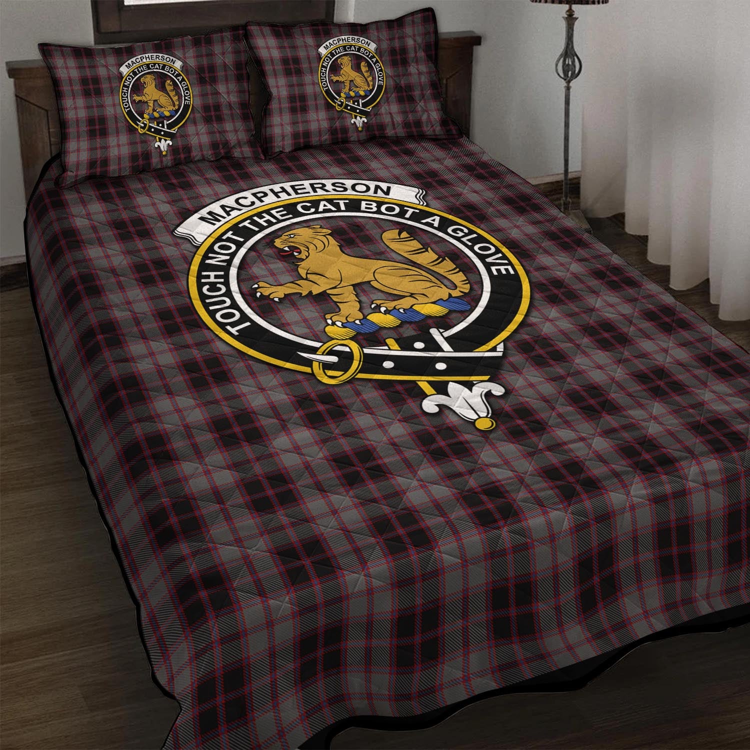 MacPherson Hunting Tartan Quilt Bed Set with Family Crest - Tartan Vibes Clothing