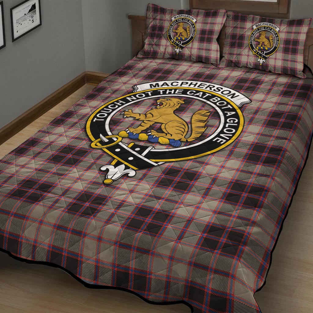 MacPherson Hunting Ancient Tartan Quilt Bed Set with Family Crest - Tartanvibesclothing