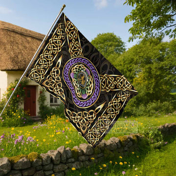 MacPherson (McPherson) Clan Crest House Flag Celtic Scottish Thistle - Tartan Vibes Clothing