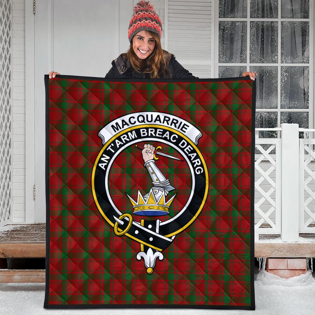 macquarrie-tartan-quilt-with-family-crest