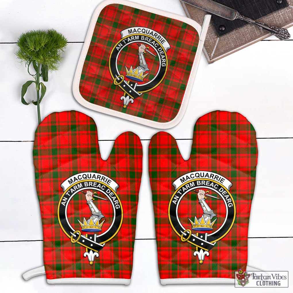 MacQuarrie Modern Tartan Combo Oven Mitt & Pot-Holder with Family Crest Combo 1 Oven Mitt & 1 Pot-Holder White - Tartan Vibes Clothing