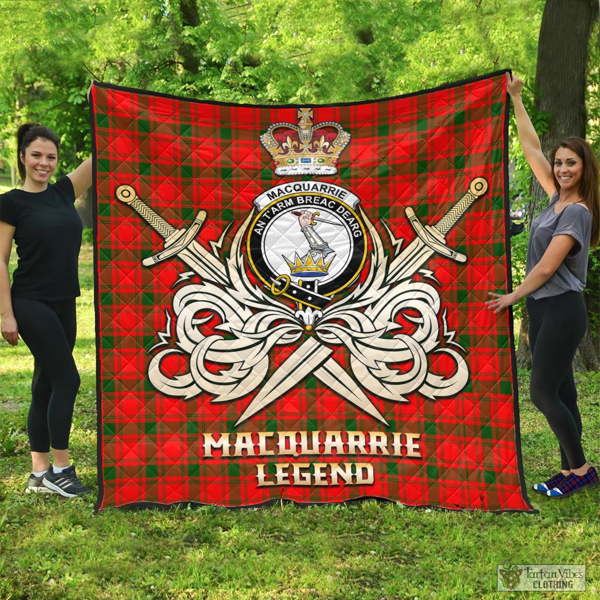 Tartan Vibes Clothing MacQuarrie Modern Tartan Quilt with Clan Crest and the Golden Sword of Courageous Legacy