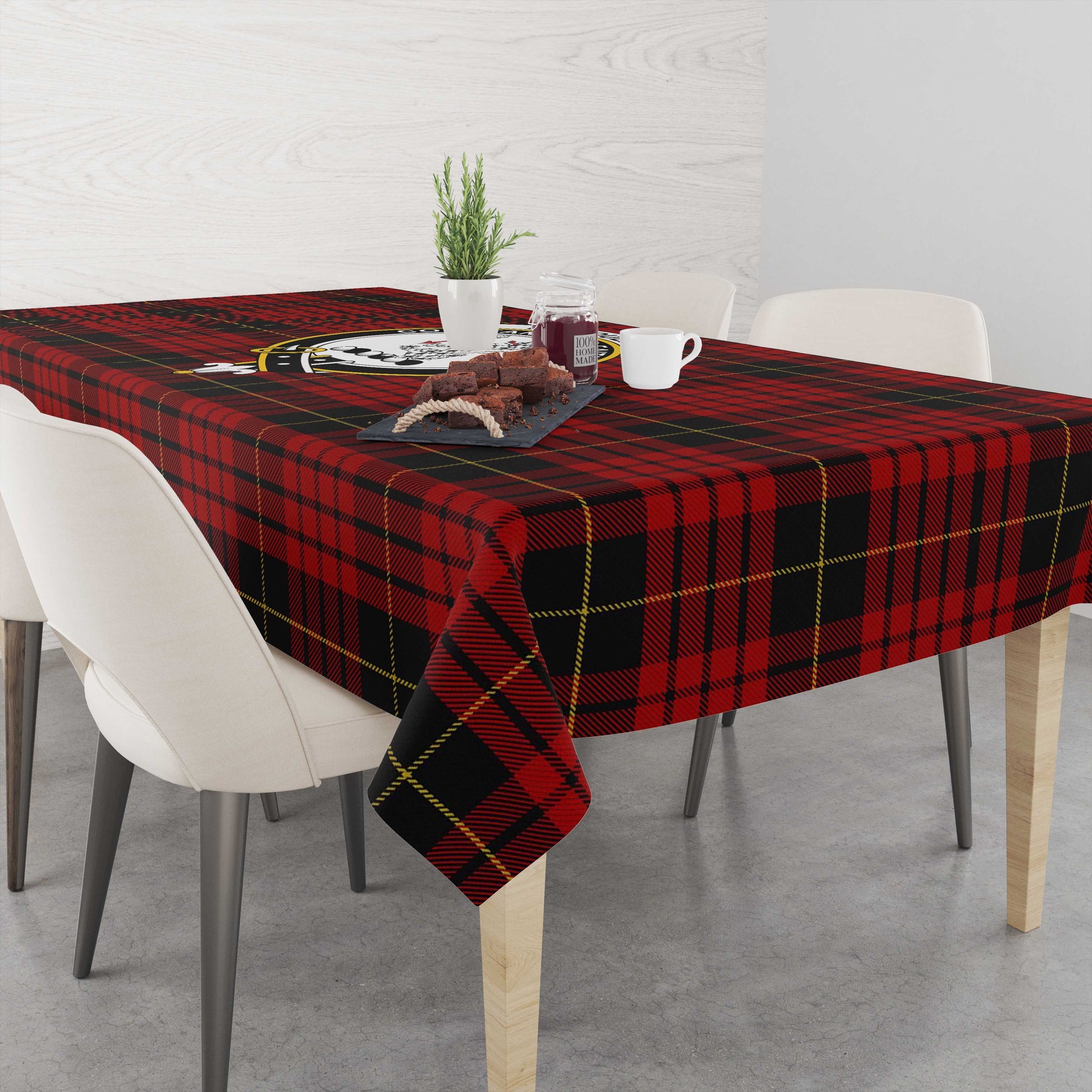 MacQueen (McQueen) Tartan Tablecloth with Family Crest M 39.4"x59"(100x150cm) - Tartan Vibes Clothing
