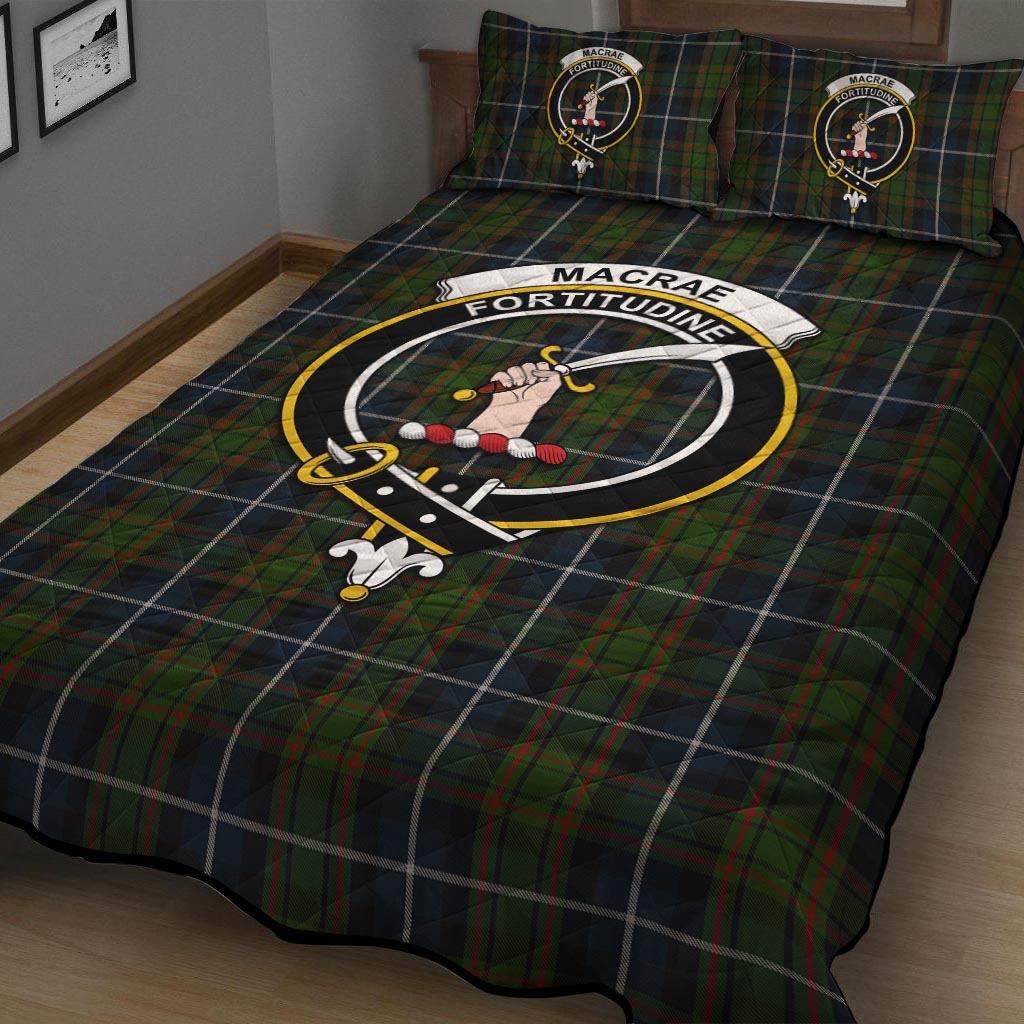 MacRae Hunting Tartan Quilt Bed Set with Family Crest - Tartanvibesclothing