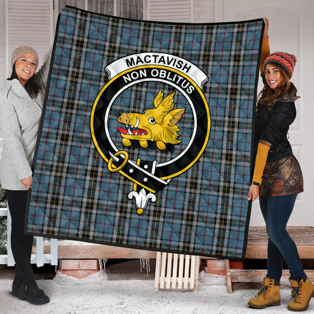 mactavish-dress-tartan-quilt-with-family-crest