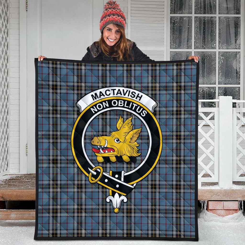 mactavish-dress-tartan-quilt-with-family-crest