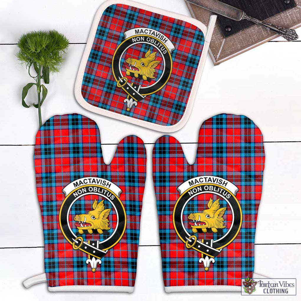 MacTavish (McTavish) Tartan Combo Oven Mitt & Pot-Holder with Family Crest Combo 1 Oven Mitt & 1 Pot-Holder White - Tartan Vibes Clothing