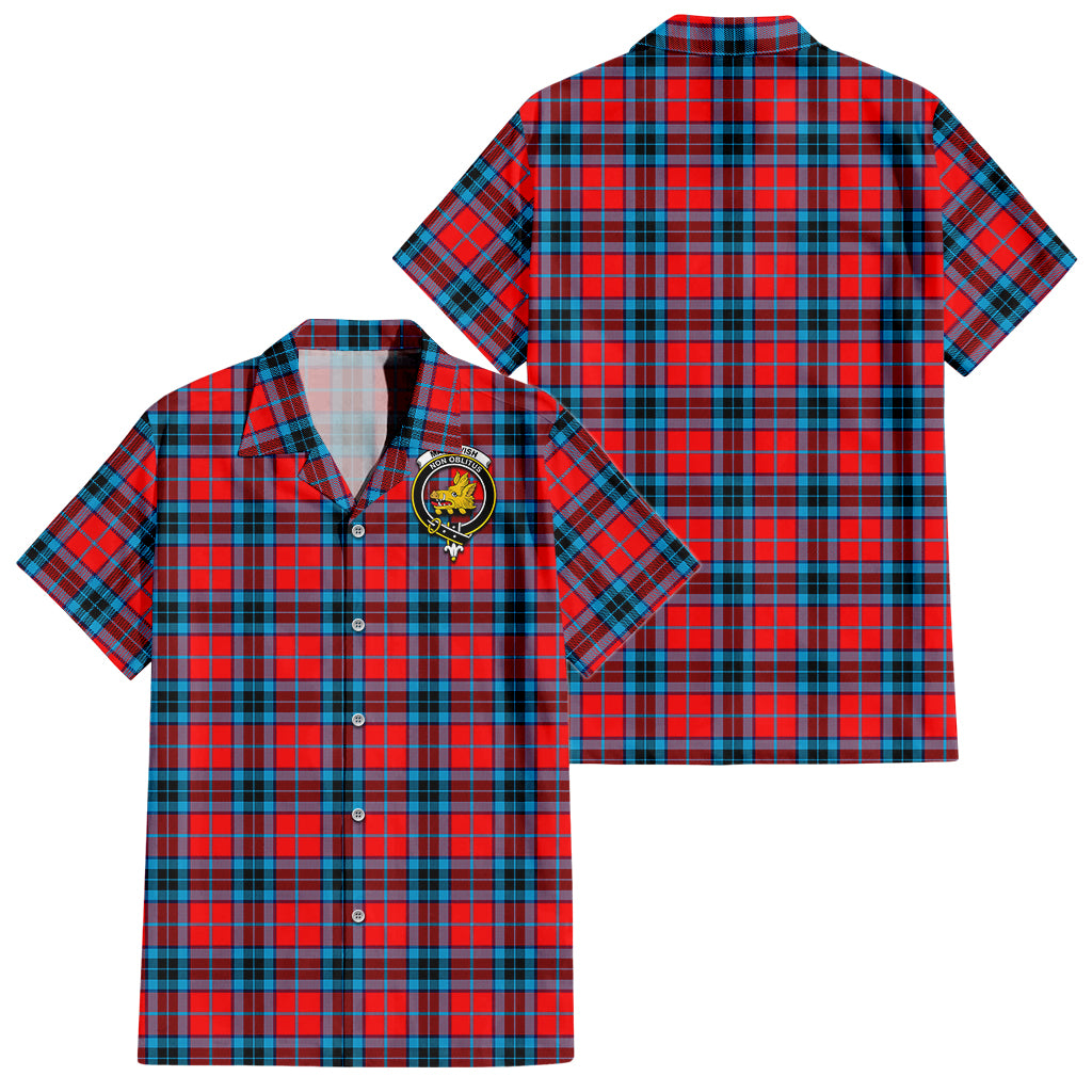 mactavish-modern-tartan-short-sleeve-button-down-shirt-with-family-crest