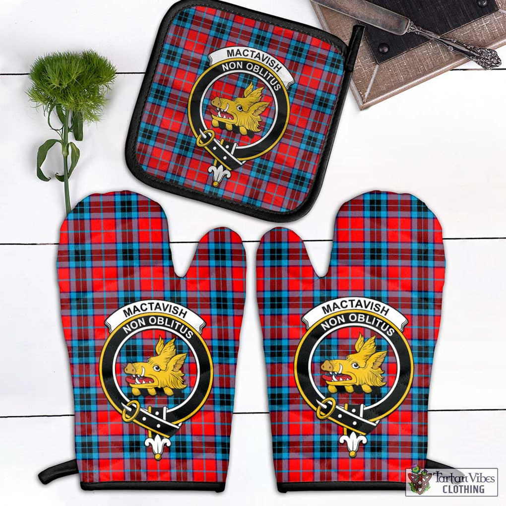 MacTavish (McTavish) Tartan Combo Oven Mitt & Pot-Holder with Family Crest Combo 1 Oven Mitt & 1 Pot-Holder Black - Tartan Vibes Clothing