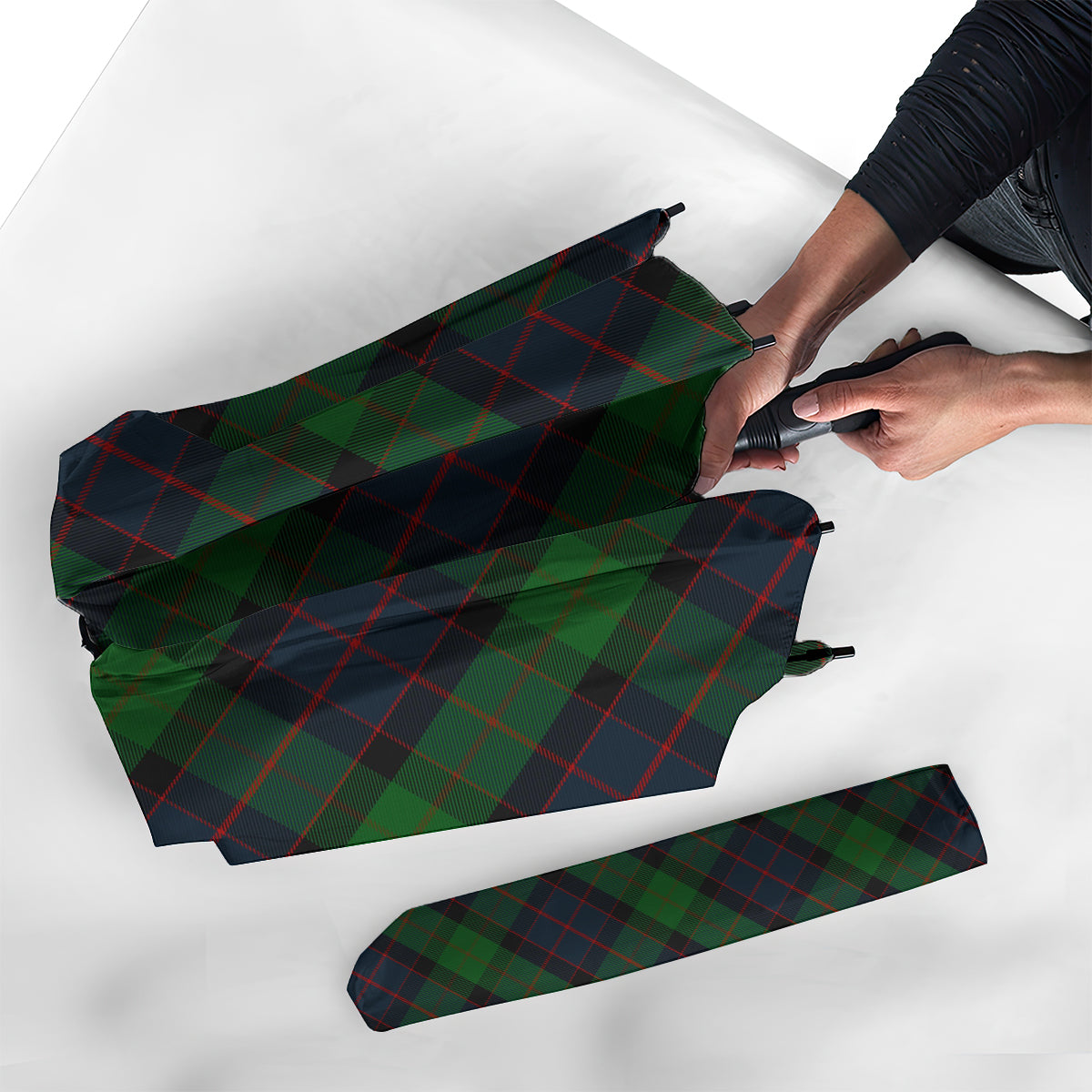 MacWilliam (McWilliam) Tartan Umbrella - Tartan Vibes Clothing