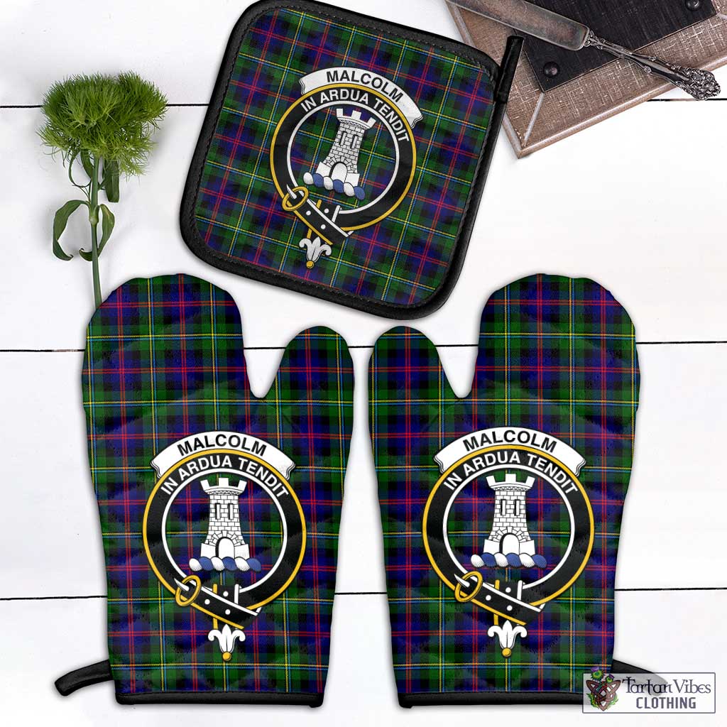 Tartan Vibes Clothing Malcolm Tartan Combo Oven Mitt & Pot-Holder with Family Crest