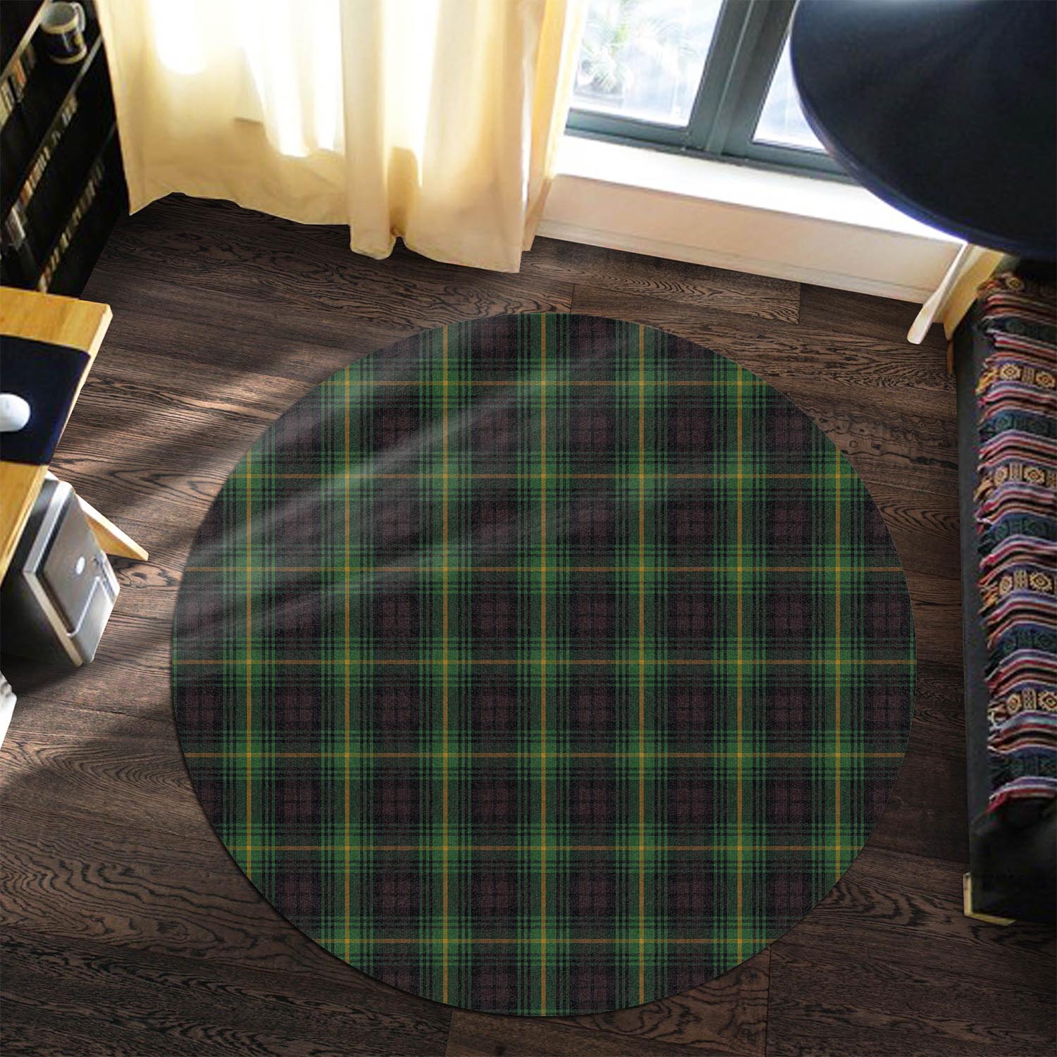 martin-tartan-round-rug