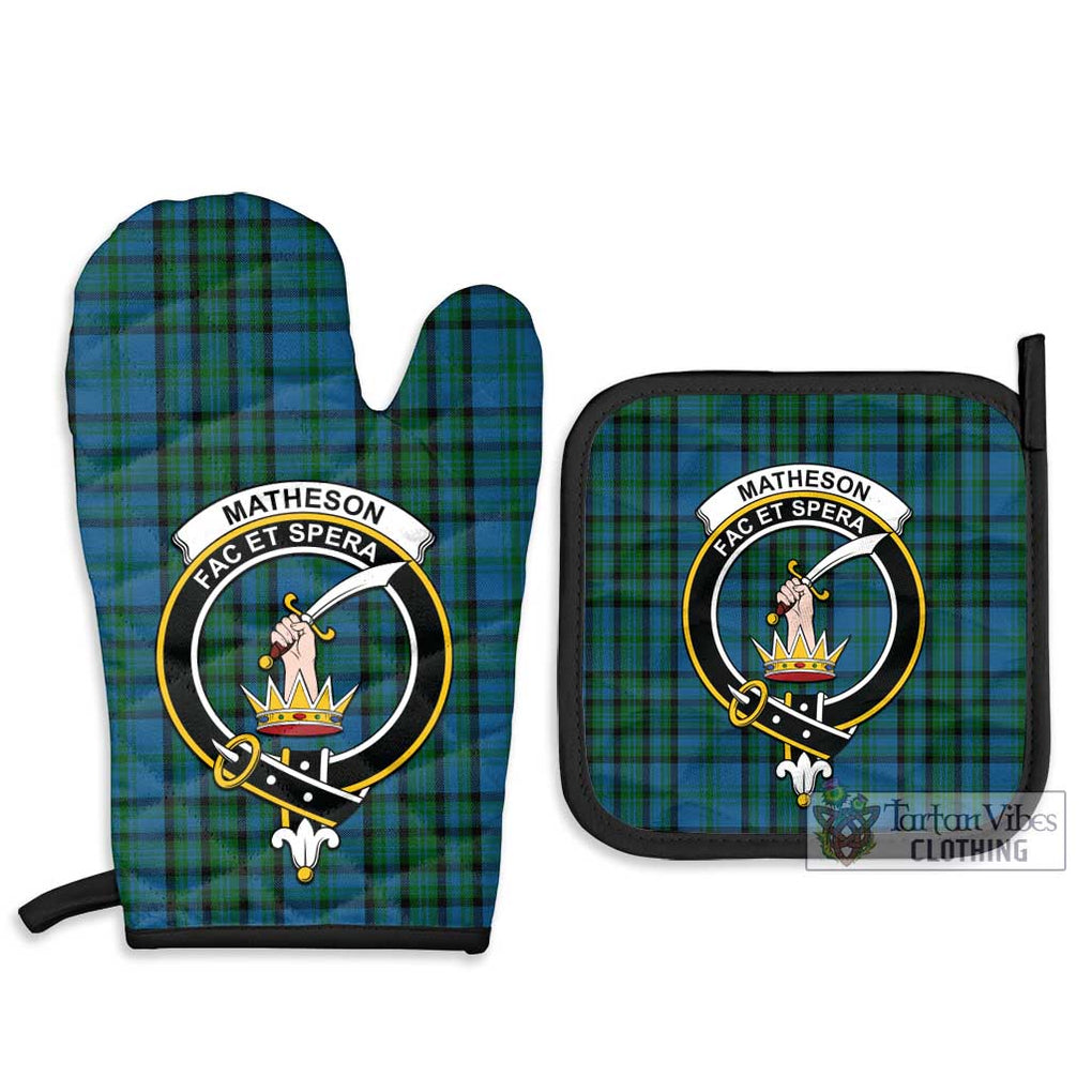 Matheson Hunting Tartan Combo Oven Mitt & Pot-Holder with Family Crest Combo 1 Oven Mitt & 2 Pot-Holder Black - Tartan Vibes Clothing