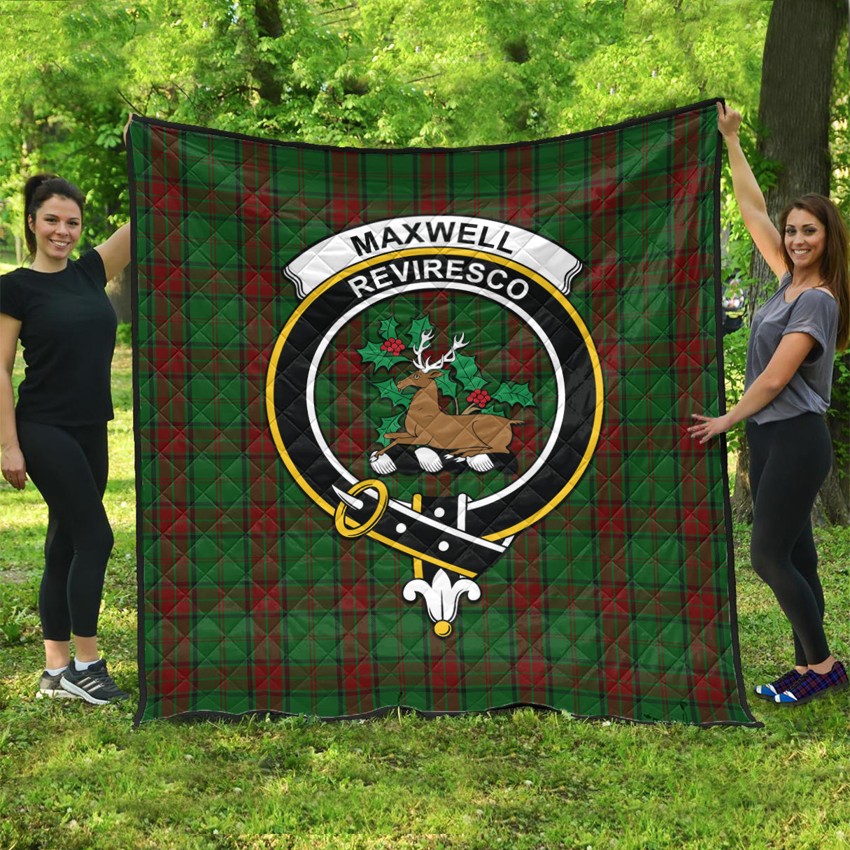 maxwell-hunting-tartan-quilt-with-family-crest