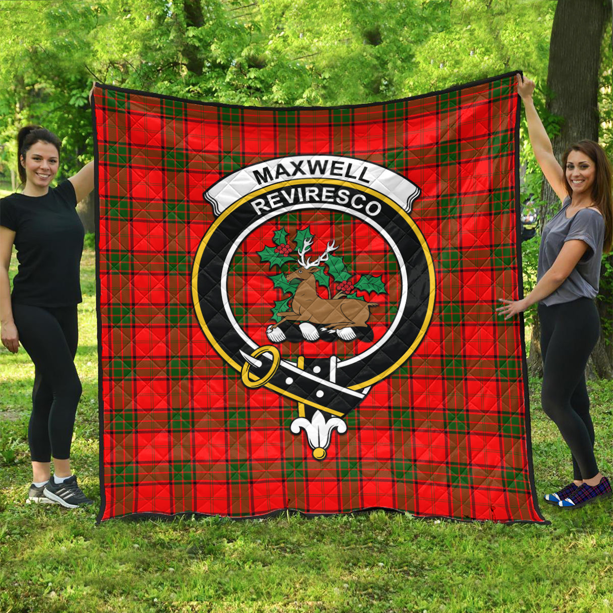 maxwell-modern-tartan-quilt-with-family-crest