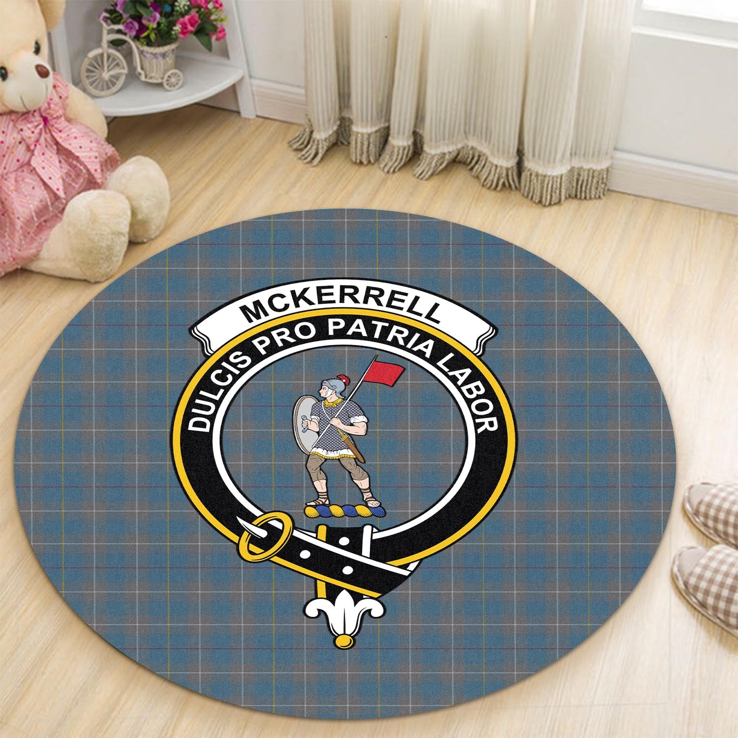 mckerrell-of-hillhouse-dress-tartan-round-rug-with-family-crest