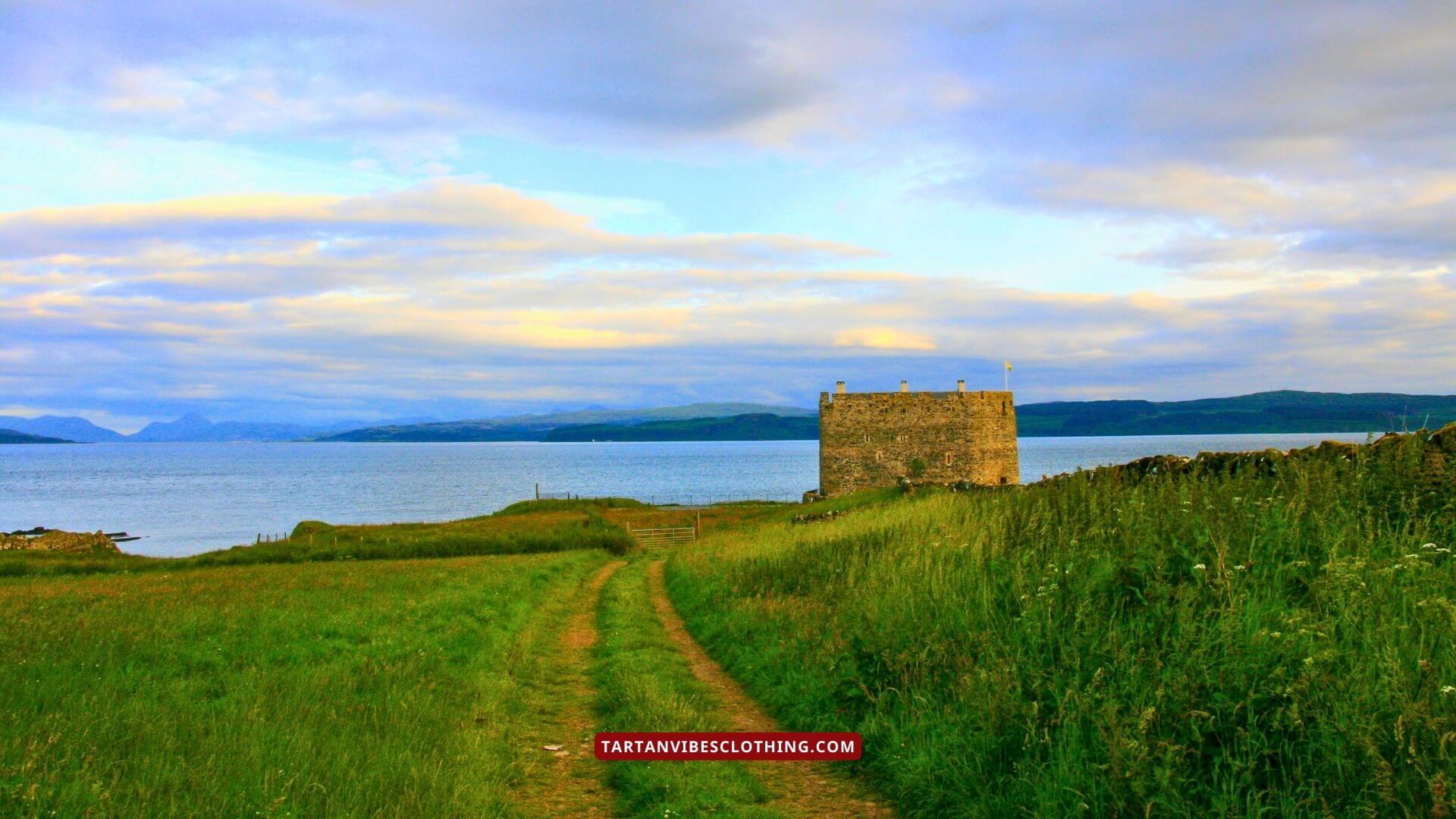 Mingary  Castle - Clan MacDonald Castle