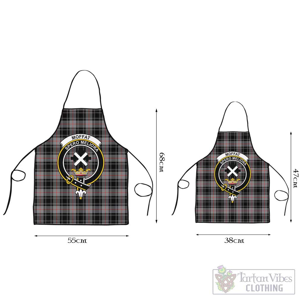 Moffat Tartan Apron with Family Crest Black L 55x68 cm - Tartan Vibes Clothing