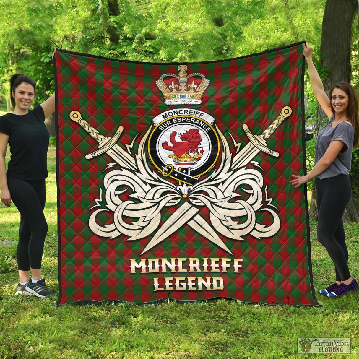 Tartan Vibes Clothing Moncrieff Tartan Quilt with Clan Crest and the Golden Sword of Courageous Legacy