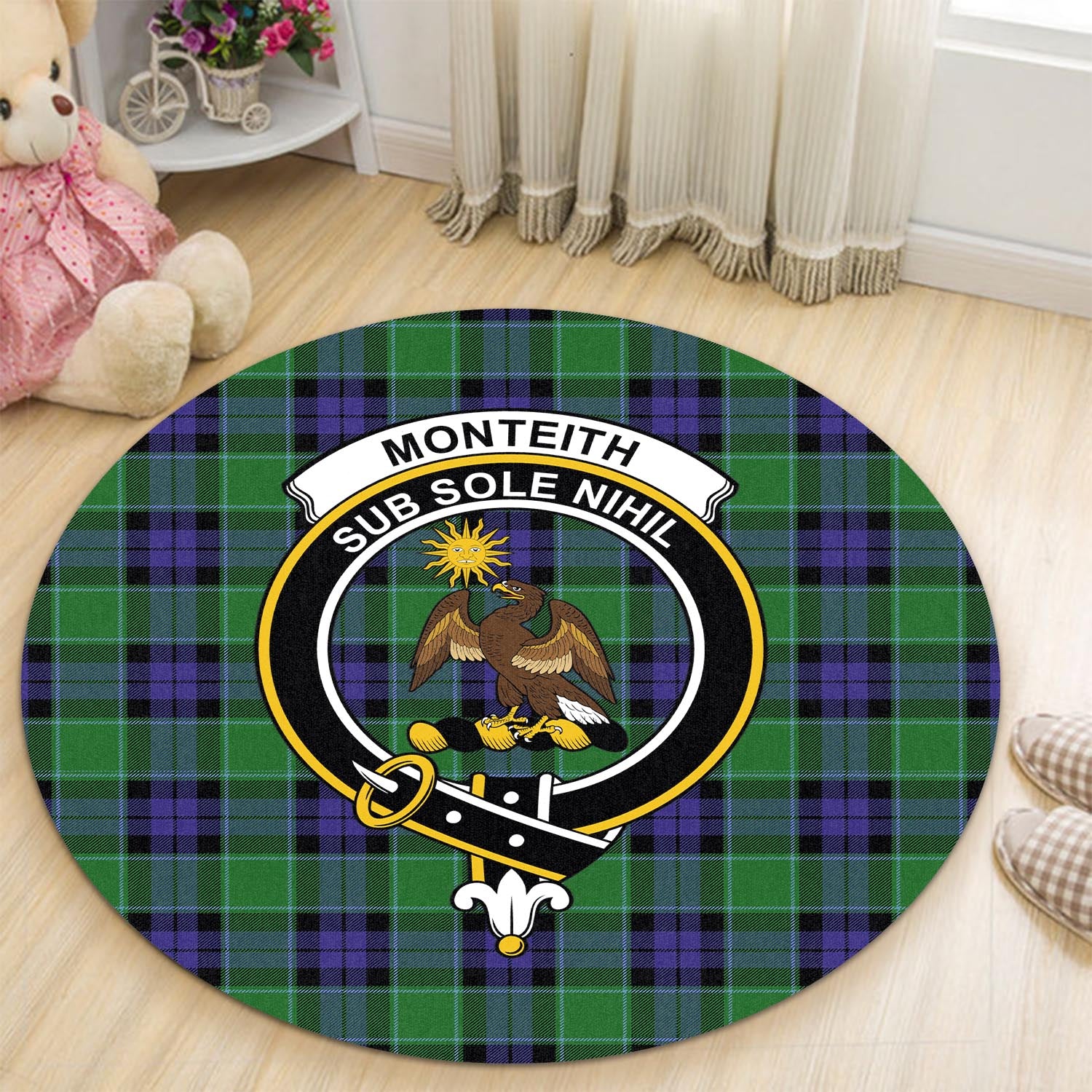 monteith-tartan-round-rug-with-family-crest