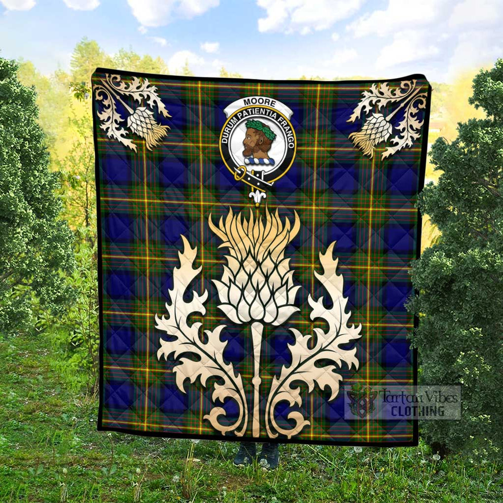 Tartan Vibes Clothing Moore Tartan Quilt with Family Crest and Golden Thistle Style