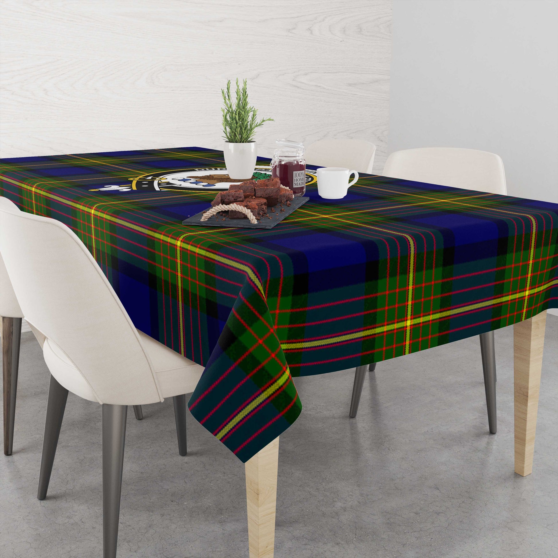 muir-tatan-tablecloth-with-family-crest