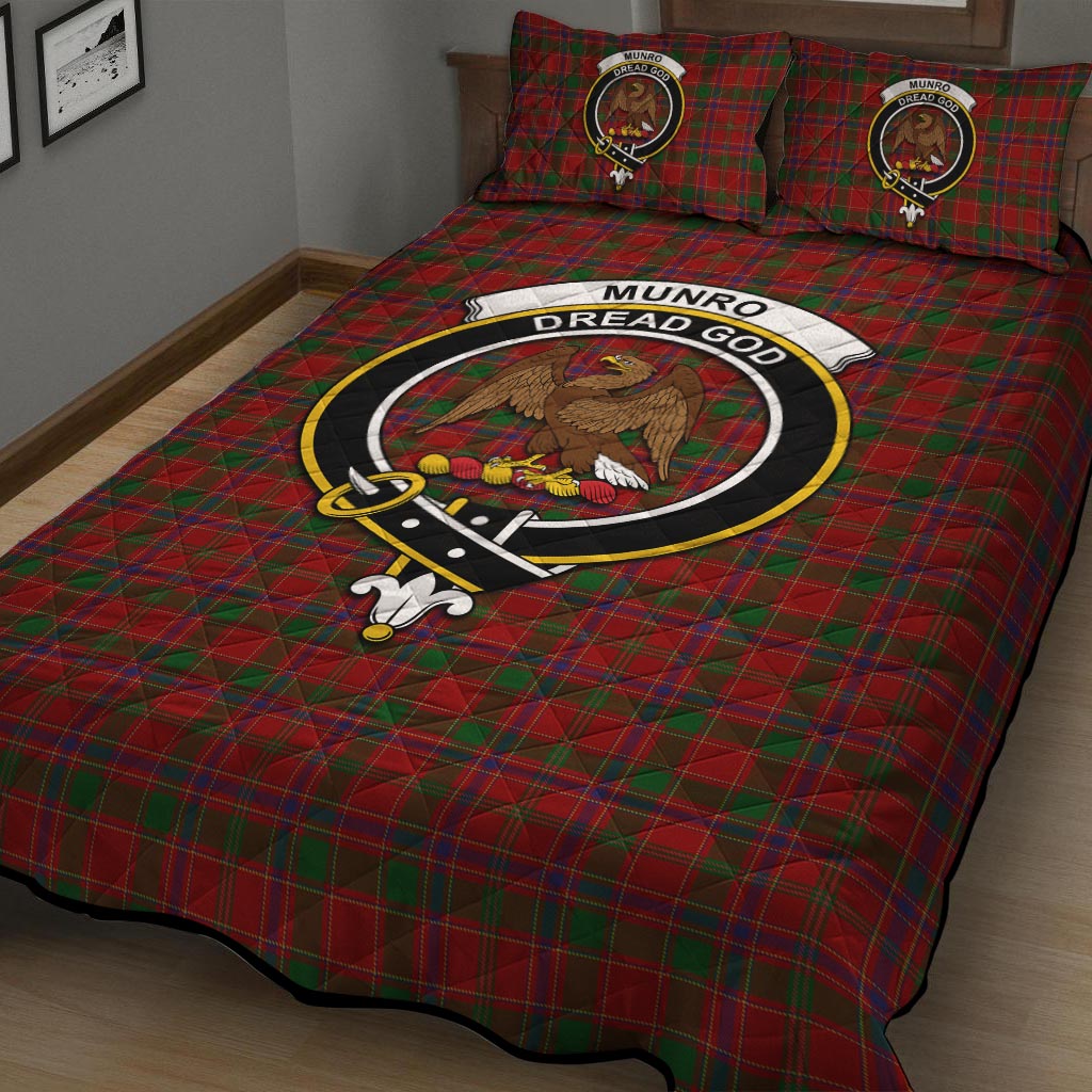 Munro (Monroe) Tartan Quilt Bed Set with Family Crest - Tartan Vibes Clothing