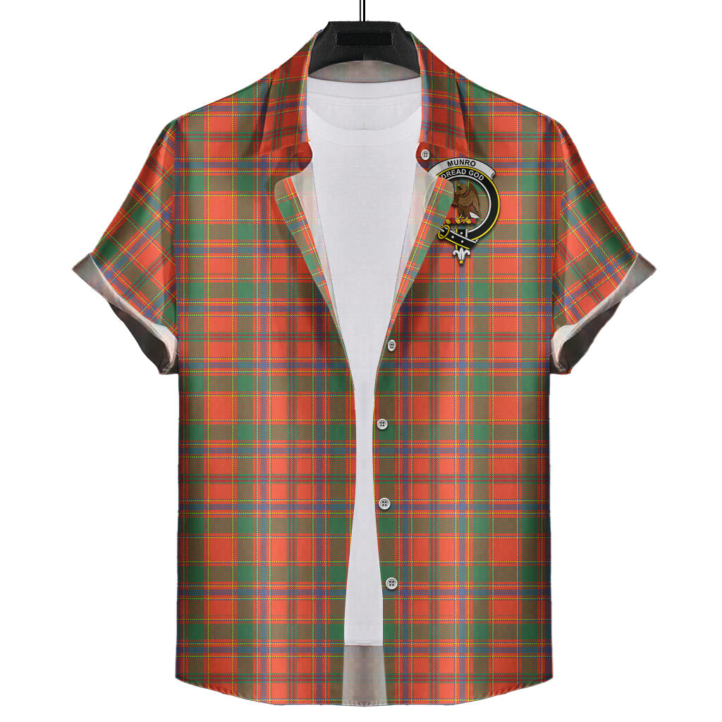 munro-ancient-tartan-short-sleeve-button-down-shirt-with-family-crest