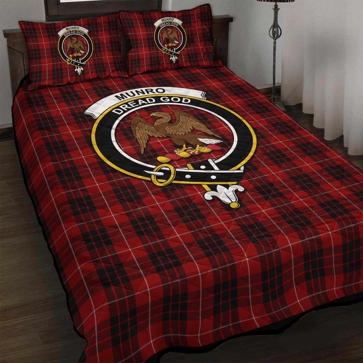 Munro Black and Red Tartan Quilt Bed Set with Family Crest - Tartan Vibes Clothing