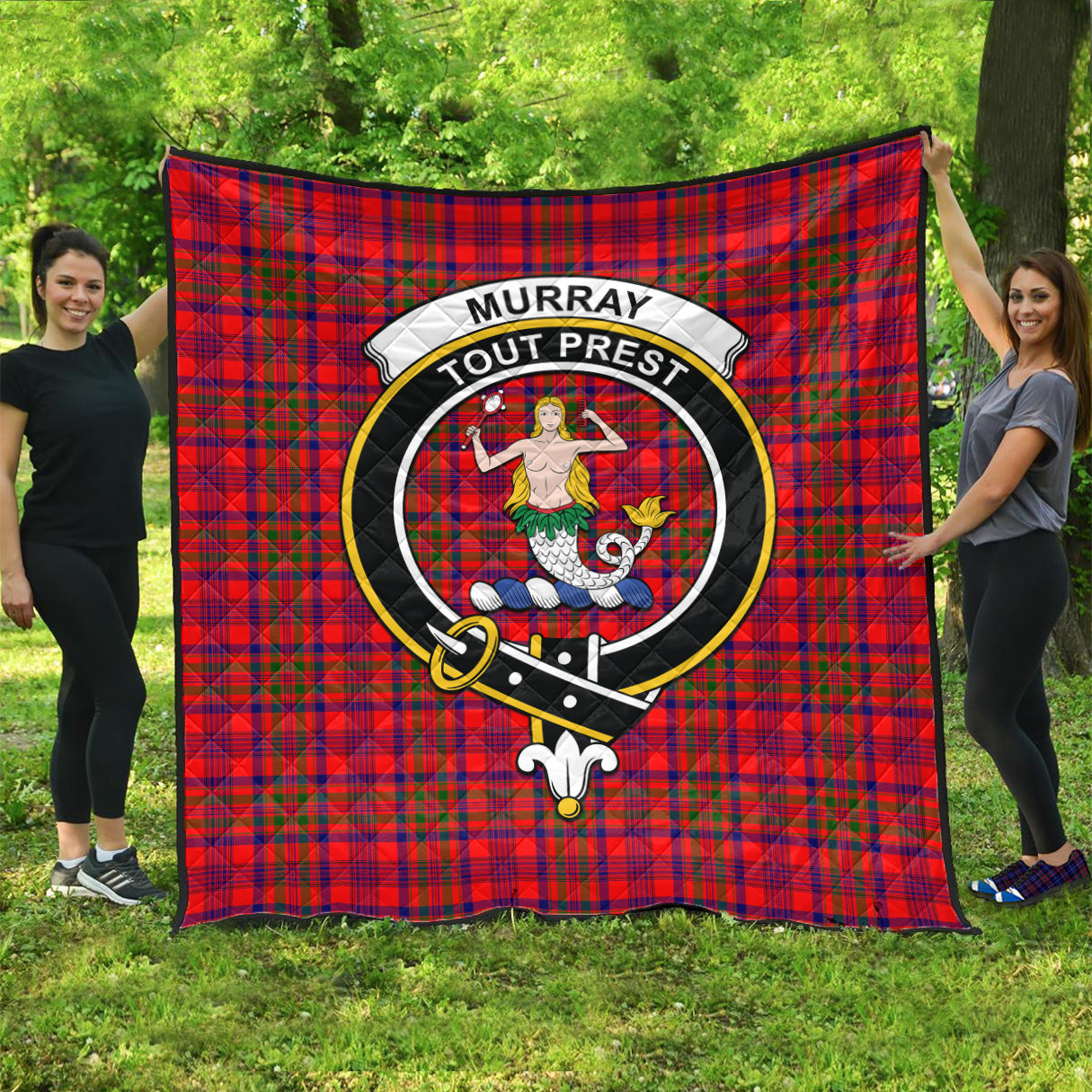 murray-of-tulloch-modern-tartan-quilt-with-family-crest