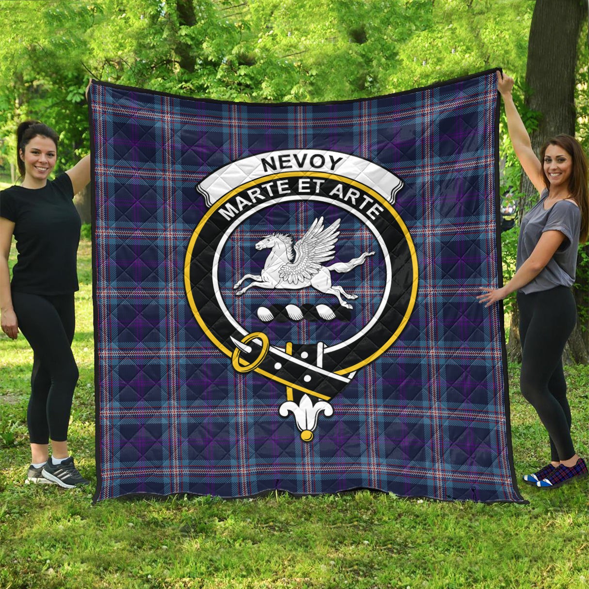 nevoy-tartan-quilt-with-family-crest